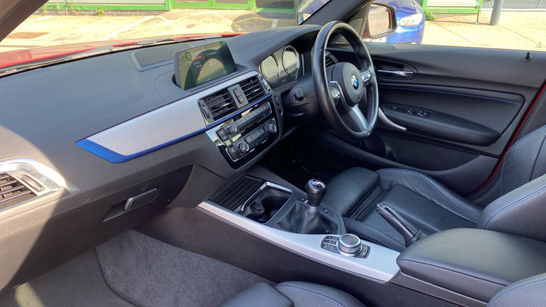 BMW 1 Series 118i [1.5] M Sport Shadow Edition 5dr Petrol Hatchback